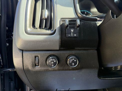 Used 2016 Chevrolet Colorado Z71 image 38