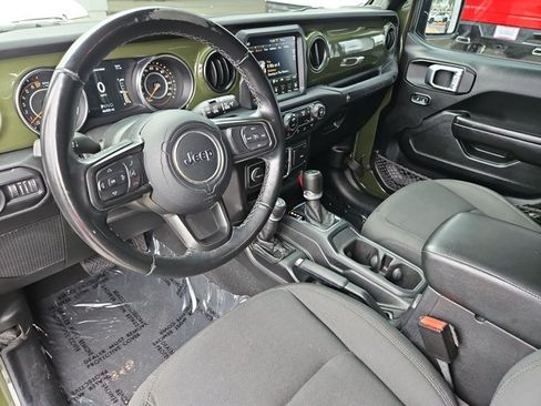 Used 2021 Jeep Wrangler Unlimited Sport AWD/4WD image 13