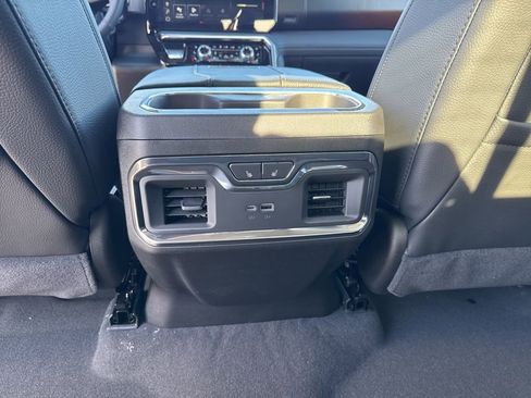 New 2026 GMC Sierra 2500 Denali w/ Denali Reserve Package AWD/4WD image 24