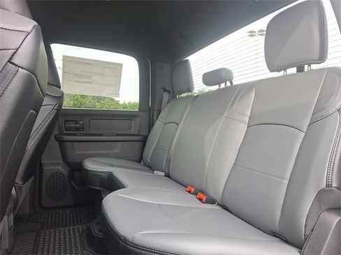 Used 2023 RAM 3500 Tradesman w/ Chrome Appearance Group image 10