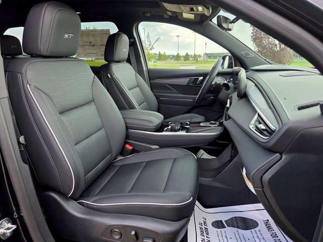 New 2026 Buick Enclave Sport Touring w/ Super Cruise Package AWD/4WD image 32