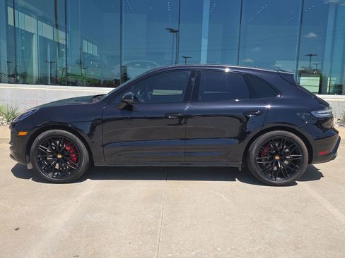 Certified 2023 Porsche Macan GTS AWD/4WD image 2