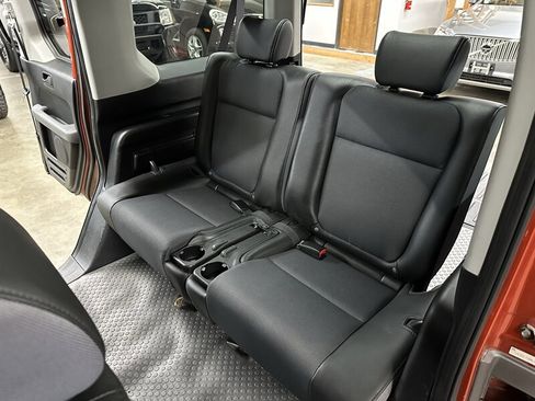 Used 2004 Honda Element EX image 17