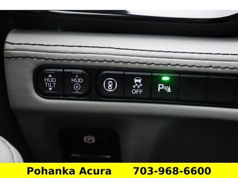 Certified 2023 Acura MDX SH-AWD w/ Advance Package image 18