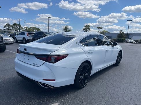 Used 2024 Lexus ES 350 F Sport w/ Accessory Package (Z2) FWD image 9