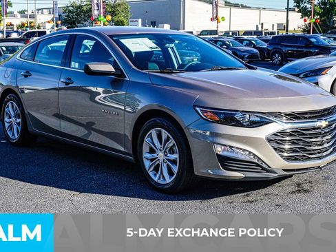 Used 2023 Chevrolet Malibu LT image 3