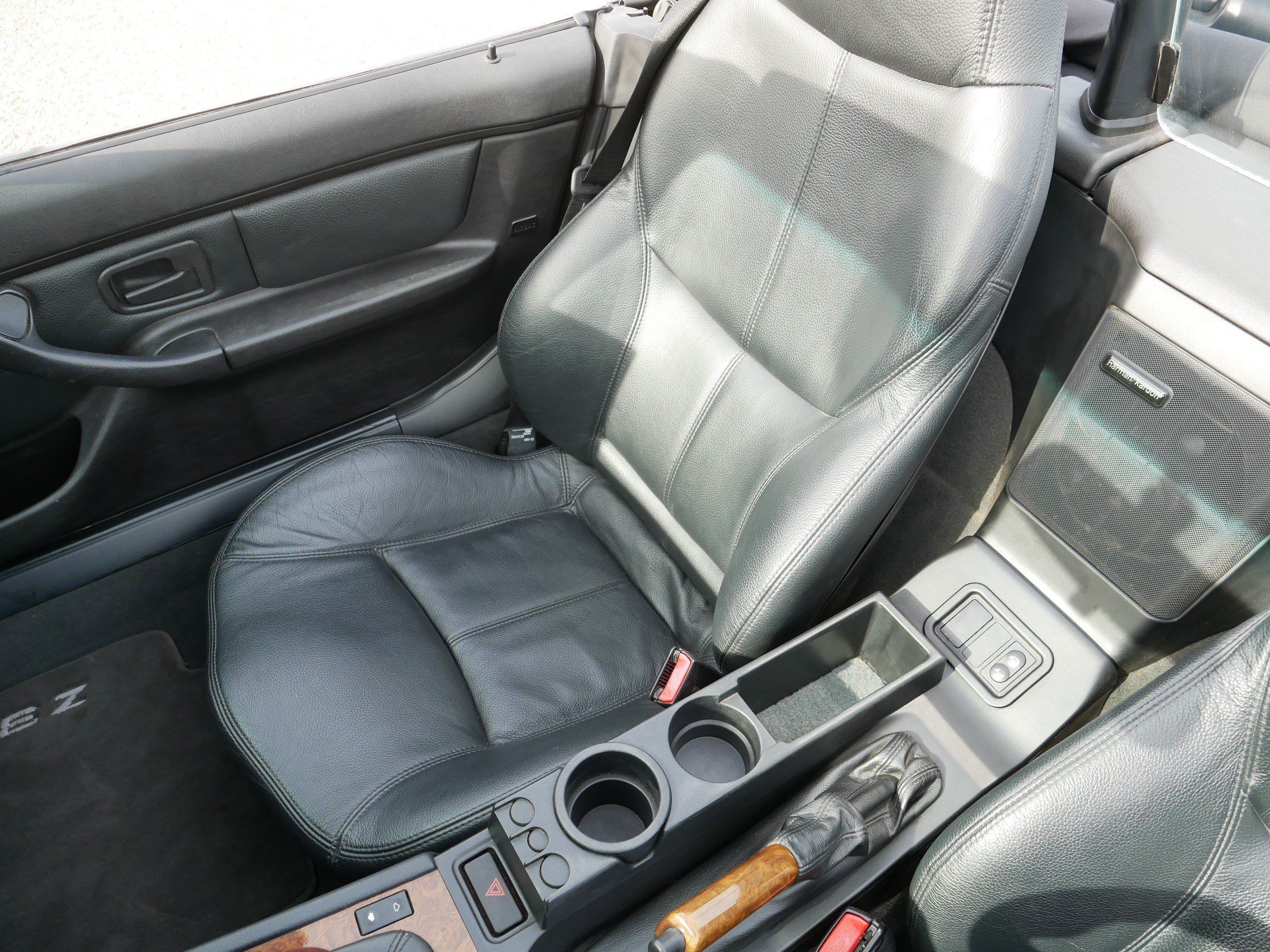 Used 2002 BMW Z3 2.5i RWD image 12