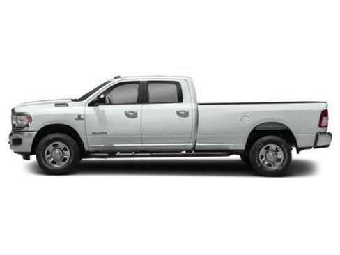 Used 2021 RAM 2500 Big Horn w/ Night Edition AWD/4WD image 6