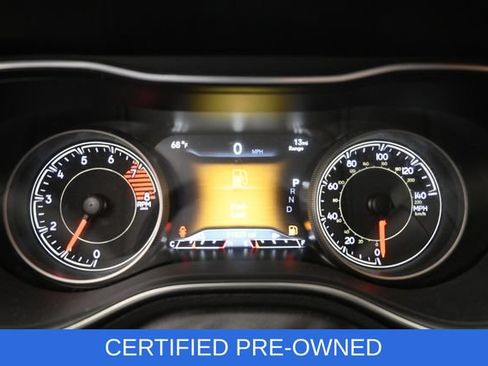 Used 2019 Jeep Cherokee Limited AWD/4WD image 17