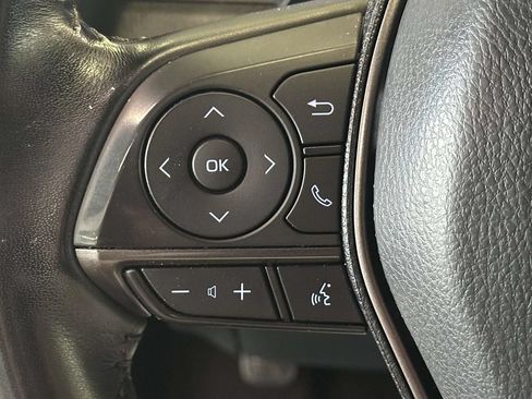 Used 2022 Toyota Camry SE FWD image 22