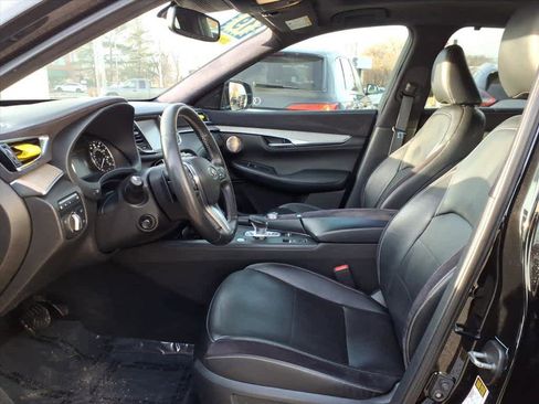 Certified 2019 INFINITI QX50 Essential w/ Sensory Package image 10