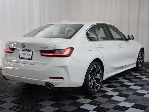 Certified 2025 BMW 330i xDrive Sedan w/ Premium Package AWD/4WD image 16