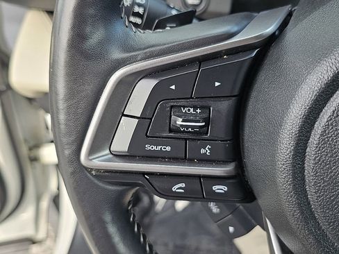 Used 2022 Subaru Ascent Touring image 36