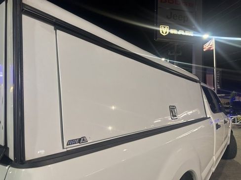 Used 2020 Ford F250 XL w/ Power Equipment Group image 4