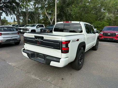 Used 2026 Nissan Frontier PRO-4X AWD/4WD image 9