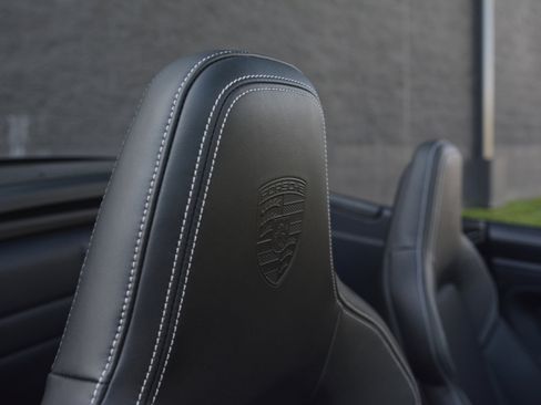 Certified 2025 Porsche 911 Carrera GTS image 30