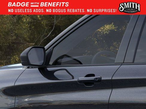 New 2026 Ford Explorer Active RWD image 21