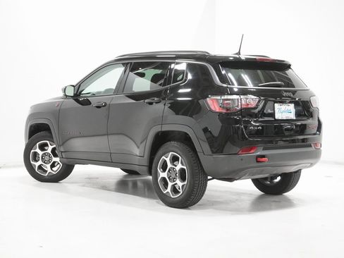 Used 2022 Jeep Compass Trailhawk w/ Sun and Sound Group image 5