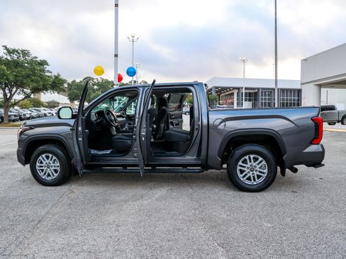 Used 2024 Toyota Tundra SR5 RWD image 11