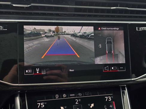 Used 2024 Audi Q7 3.0T Premium Plus image 32