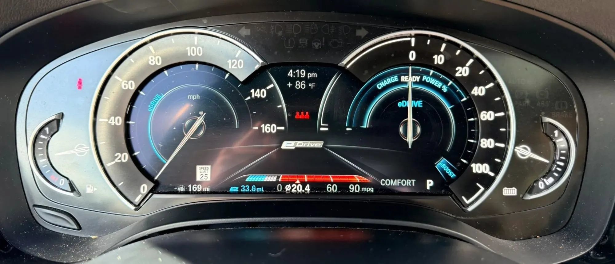 Used 2019 BMW 530e w/ Convenience Package RWD image 18
