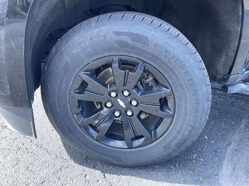 Used 2021 Chevrolet Colorado Z71 w/ Z71 Midnight Edition image 29