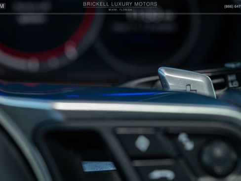 Used 2020 Porsche Cayenne image 33