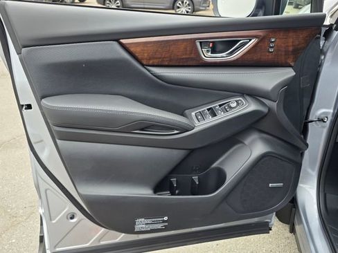 New 2025 Subaru Ascent Touring w/ Popular Package #2 image 23