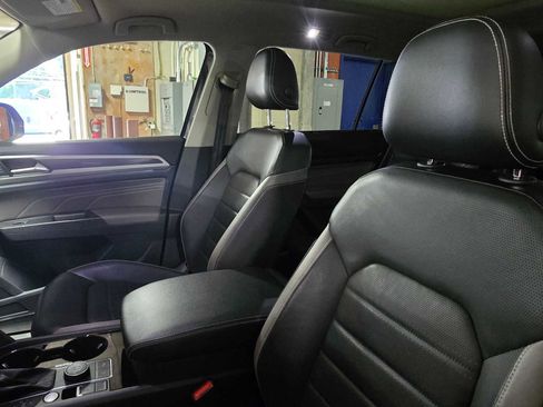 Used 2022 Volkswagen Atlas SEL Premium AWD/4WD image 23