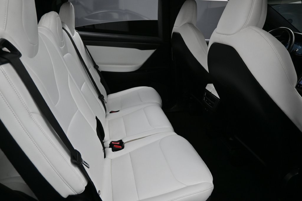 Used 2020 Tesla Model X Performance AWD/4WD image 10