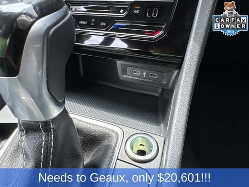 Used 2025 Volkswagen Jetta Sport FWD image 46