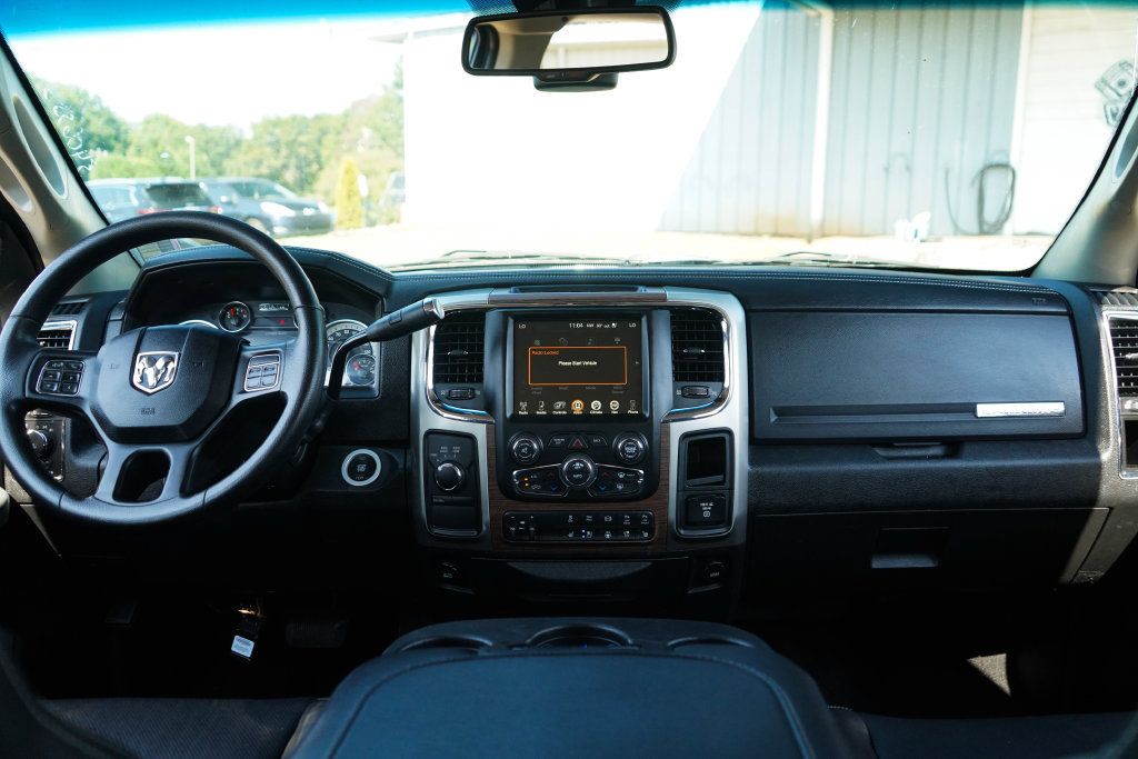Used 2017 RAM 3500 Laramie AWD/4WD image 10