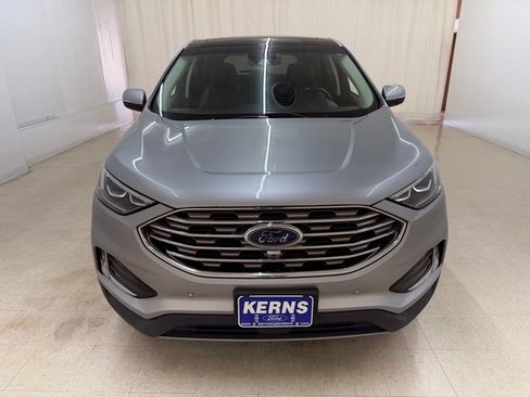 Used 2020 Ford Edge Titanium w/ Equipment Group 301A AWD/4WD image 8