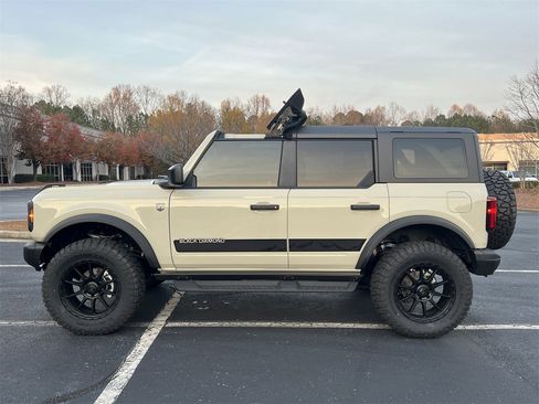 New 2025 Ford Bronco Big Bend w/ Black Diamond Package image 27