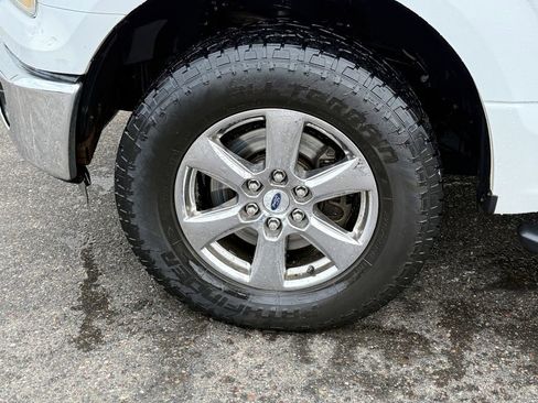 Used 2016 Ford F150 XLT image 7