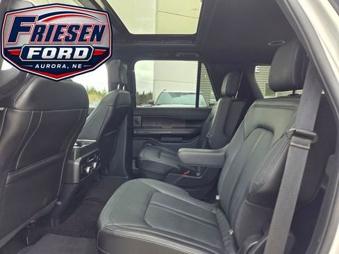 Used 2020 Ford Expedition Limited w/ Equipment Group 302A AWD/4WD image 22