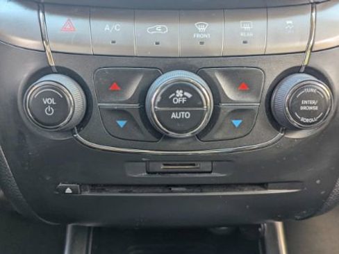 Used 2016 Dodge Journey Crossroad image 33