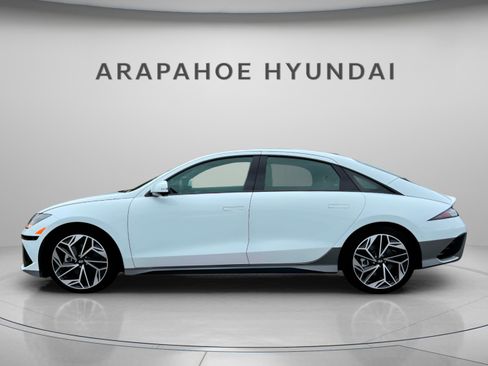 New 2025 Hyundai Ioniq 6 Limited image 3