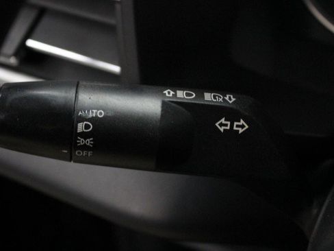 Used 2022 Mitsubishi Outlander ES image 13