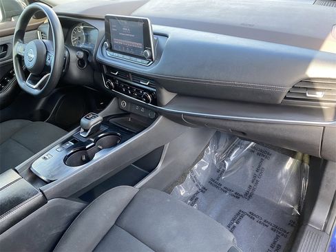 Certified 2023 Nissan Rogue S image 8