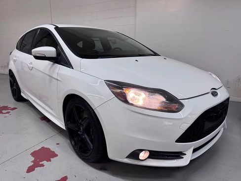 Used 2013 Ford Focus ST image 1