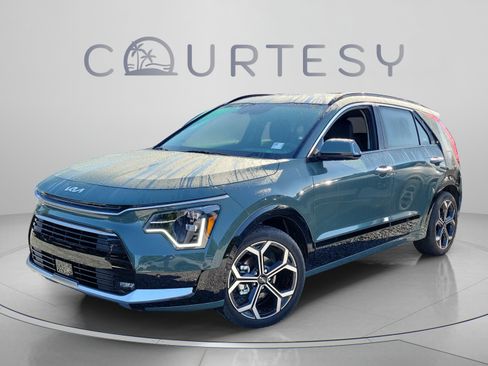 New 2026 Kia Niro SX Touring FWD image 1