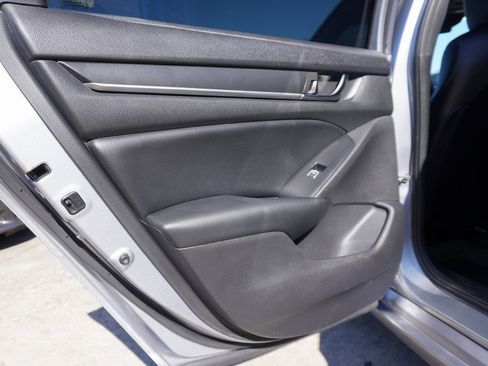 Used 2022 Honda Accord Sport image 20