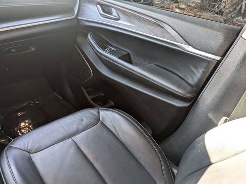 Used 2022 Jeep Grand Cherokee L Limited AWD/4WD image 18