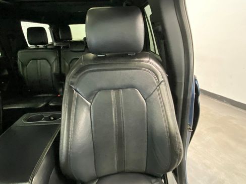 Used 2019 Ford Expedition Max Limited w/ Special Edition Package image 22