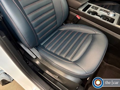 Used 2022 Ford Edge SEL w/ Sport Appearance Package image 15