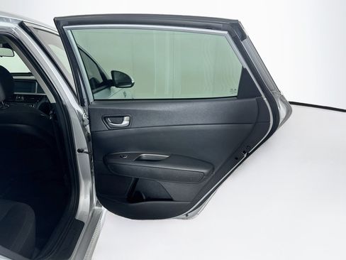 Used 2019 Kia Optima LX FWD image 29