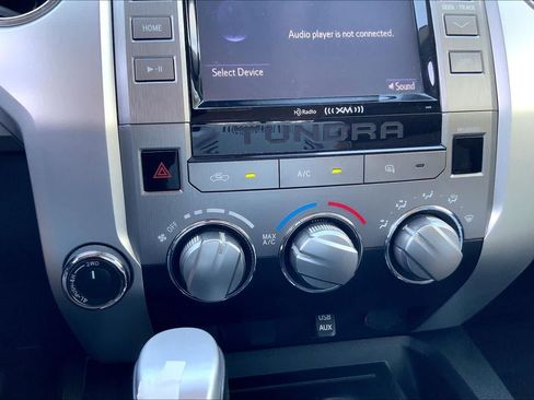Used 2014 Toyota Tundra SR5 w/ SR5 Upgrade Package AWD/4WD image 32