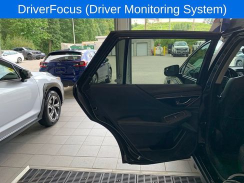 Used 2022 Subaru Outback Limited w/ Popular Package #2 AWD/4WD image 15