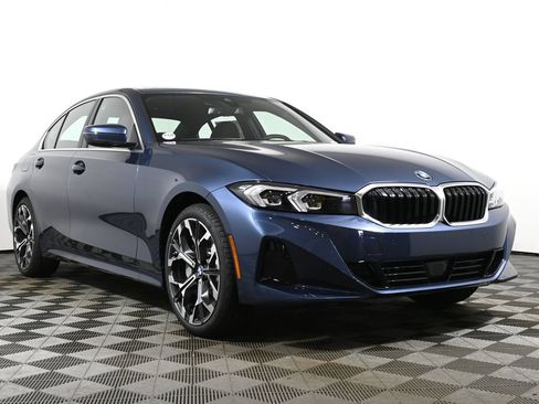 Used 2026 BMW 330i xDrive Sedan w/ Convenience Package AWD/4WD image 9